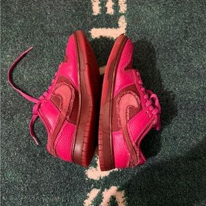 Nike Wmns Dunk Low 'Valentine's Day'